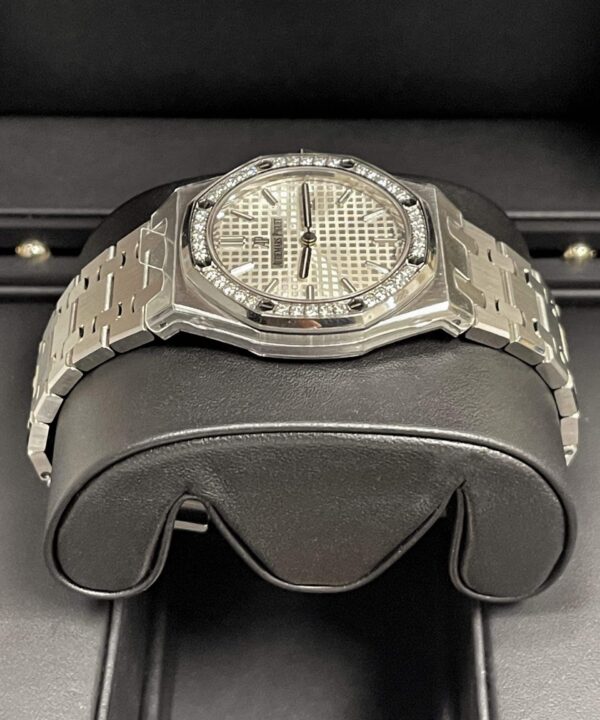 Audemars Piguet / Royal Oak / Bisel de diamantes / 2021 - Imagen 4