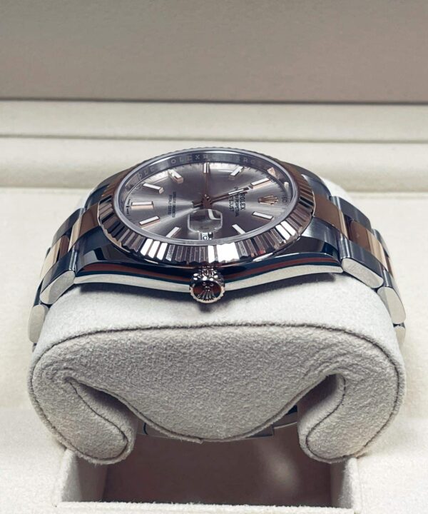 Rolex Datejust 41mm esfera sundust / 126331 / Oro rosa - Imagen 3