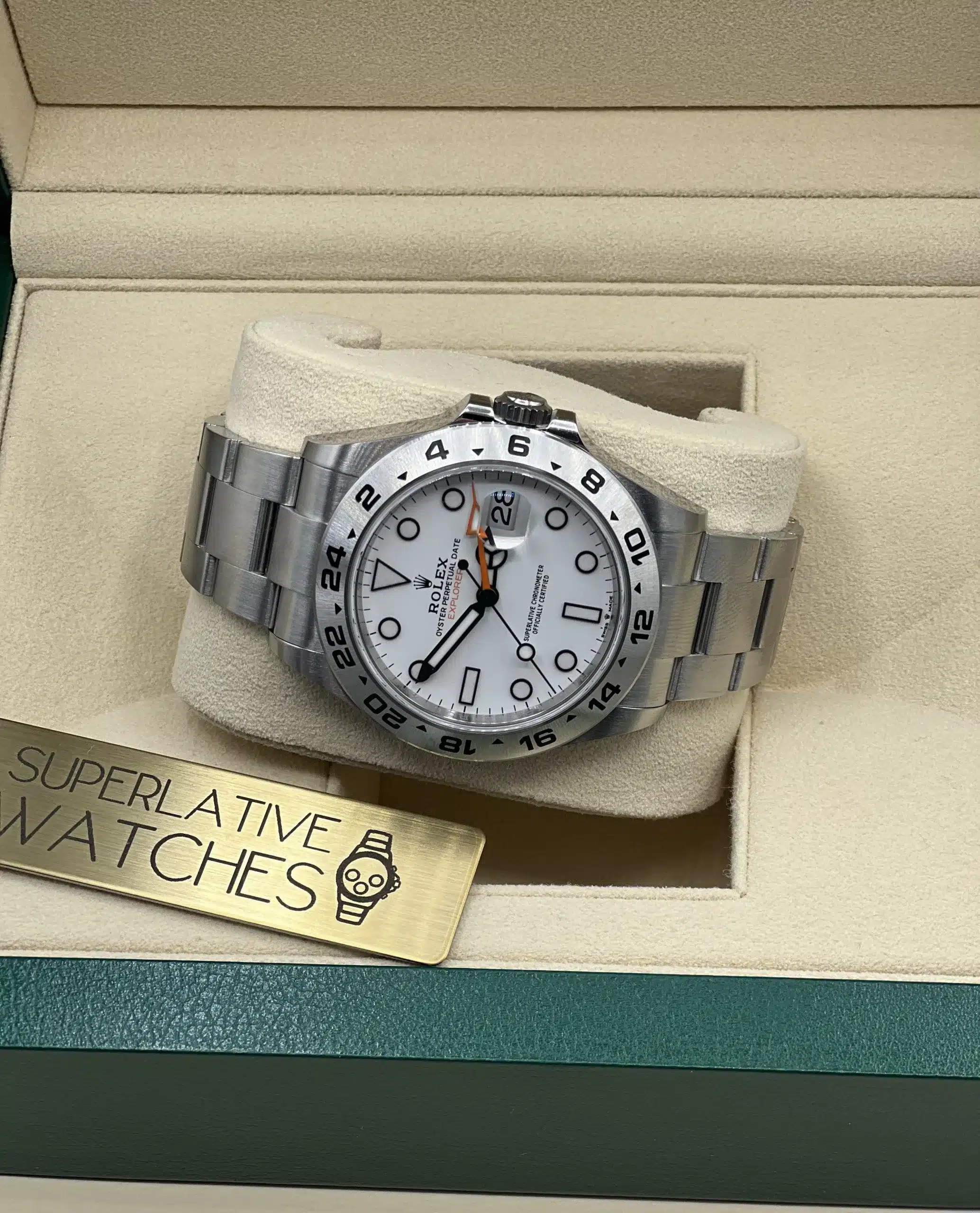 Rolex Explorer II Esfera Blanca 226570 / Nuevo