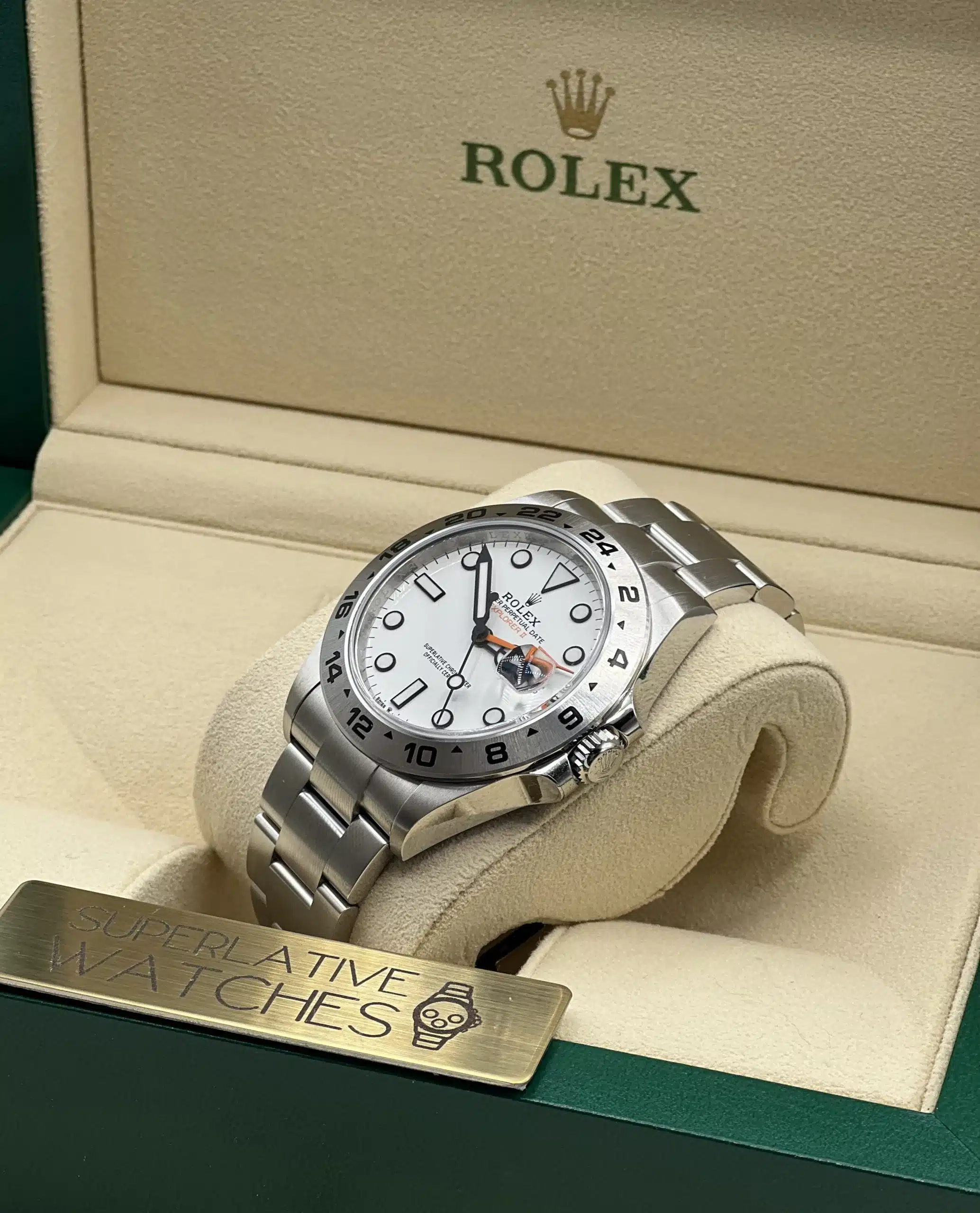 Rolex Explorer II Esfera Blanca 226570 / Nuevo - Imagen 2