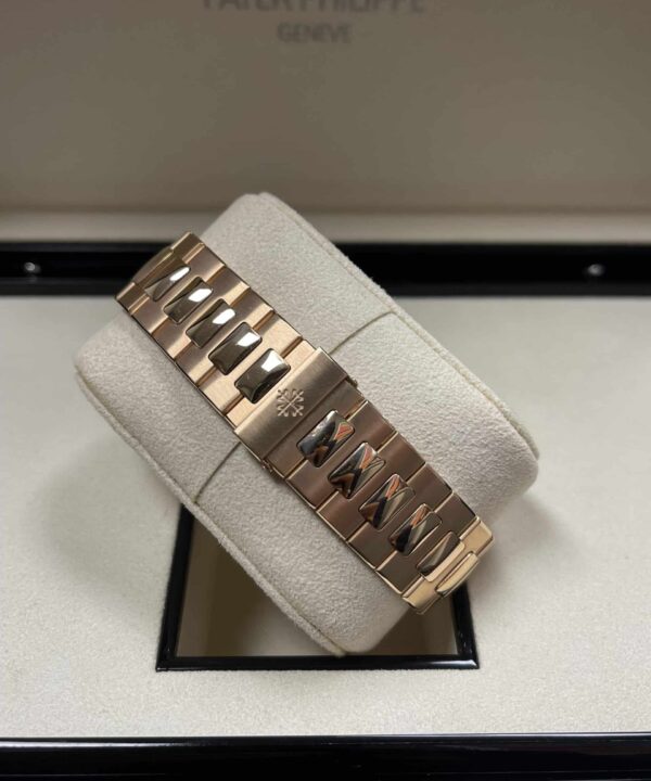 Patek Philippe Nautilus / 5980-1R / 2023 - Imagen 4