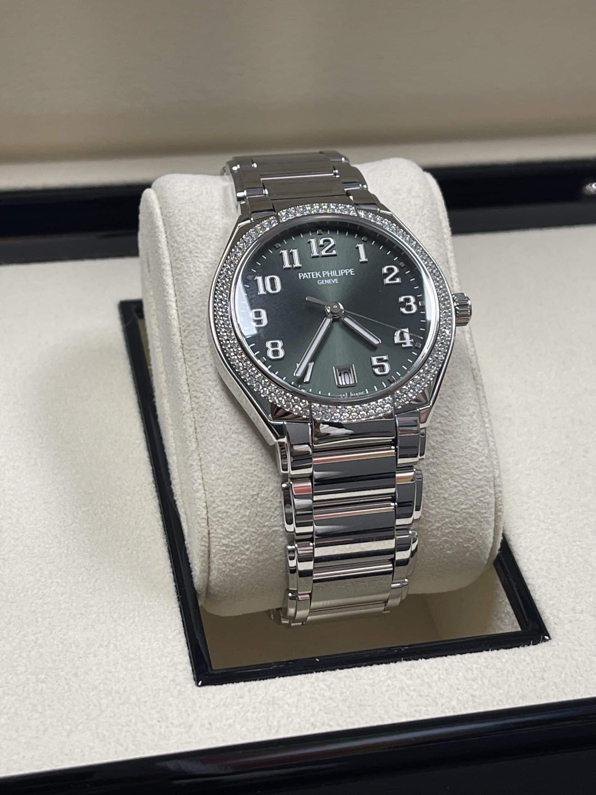 Patek Philippe Twenty 4 / 7300/1200A / 2021