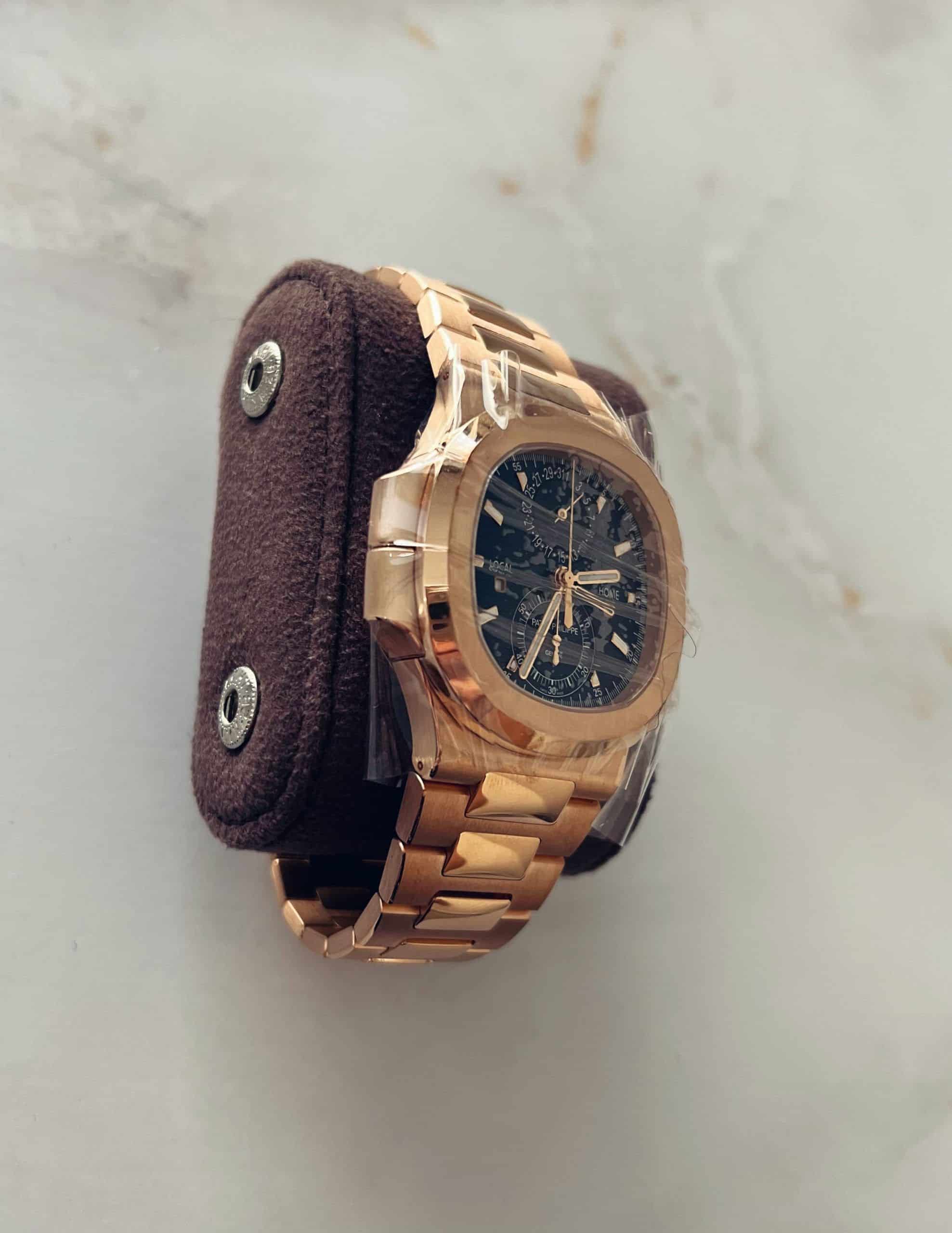 Patek Philippe Nautilus 5990/1R-001 / 2022 - Imagen 5