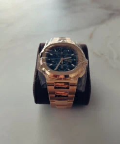 Alternative view of Patek Philippe Nautilus 5990/1R-001 / 2022