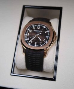Patek Philippe 5167R / Aquanaut / 2023