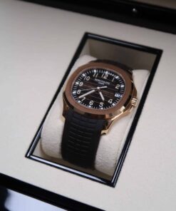 Alternative view of Patek Philippe 5167R / Aquanaut / 2023