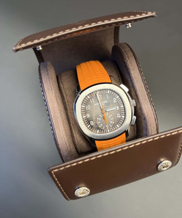 Alternative view of Patek Philippe Aquanaut Naranja / 5968A / 2022