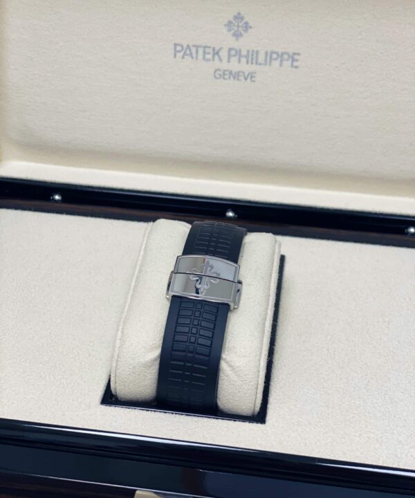 Patek Philippe Aquanaut Travel Time / 5164A / 2021 - Imagen 5