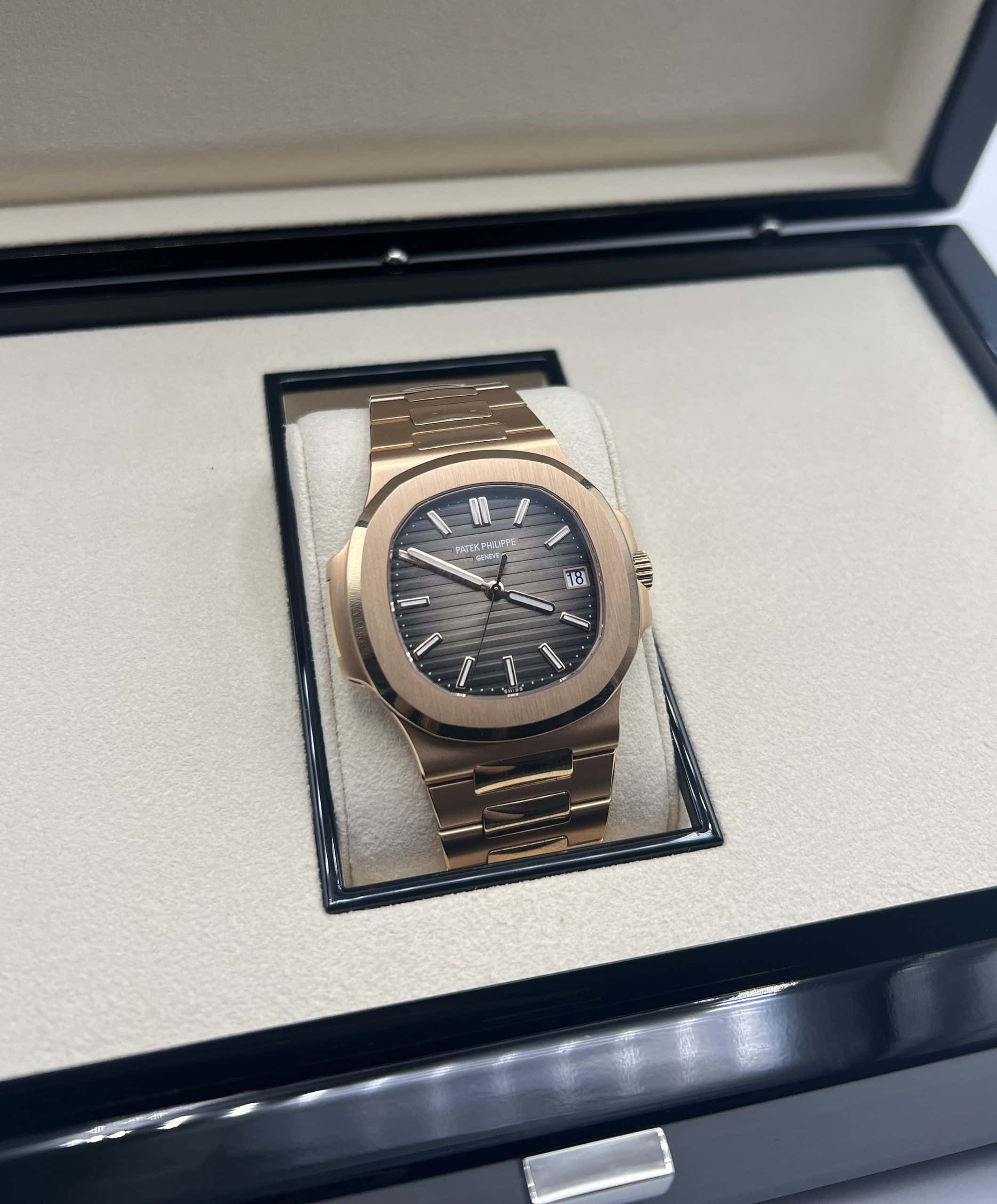 Patek Philippe Nautilus 5711/1R / 2023 / Oro rosa - Imagen 5