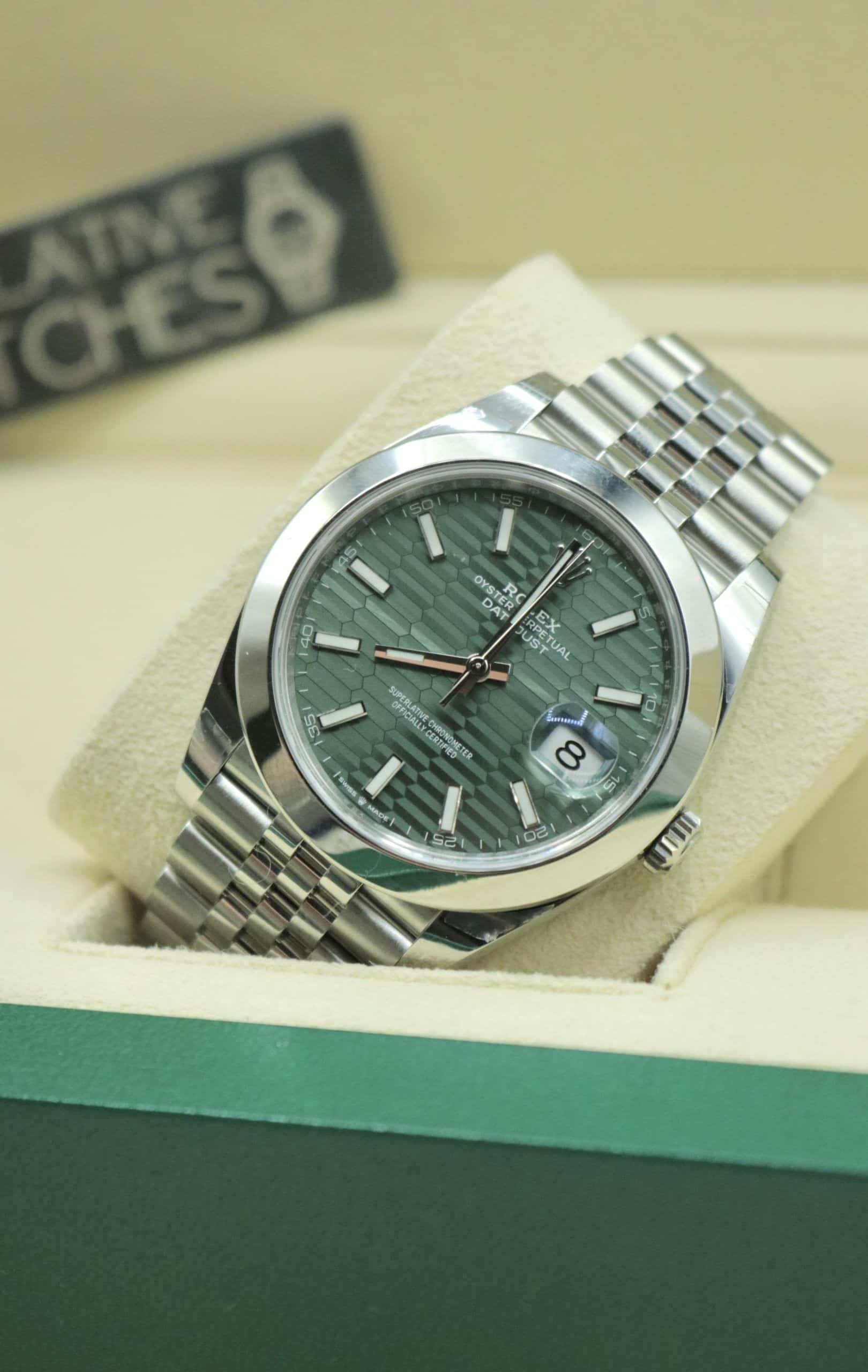 Rolex Datejust 41mm esfera verde estriada / 126300 / 2023