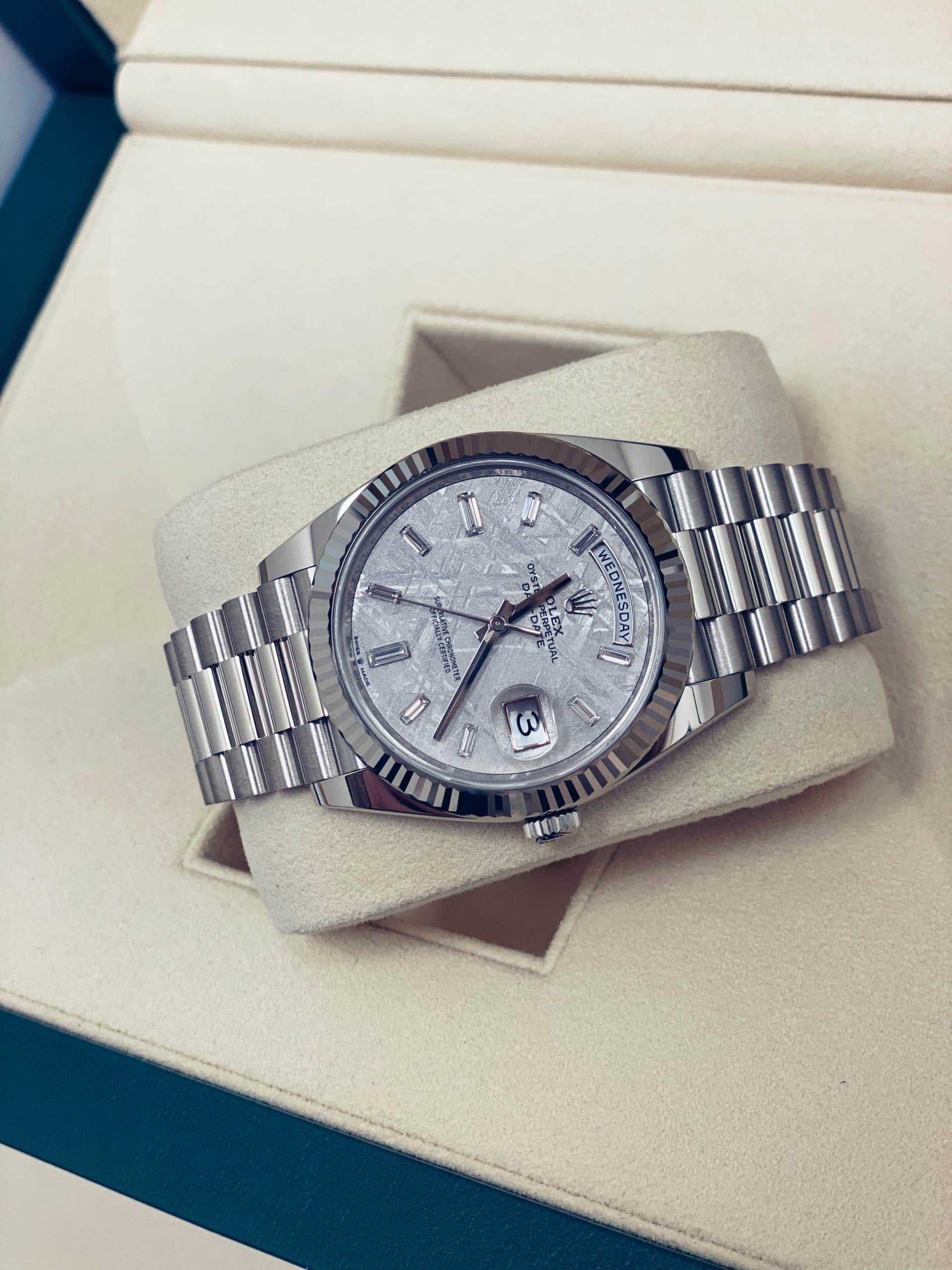 Rolex Day-Date 40 mm / Meteorite Dial / 228239-0055 / 2021 - Imagen 2