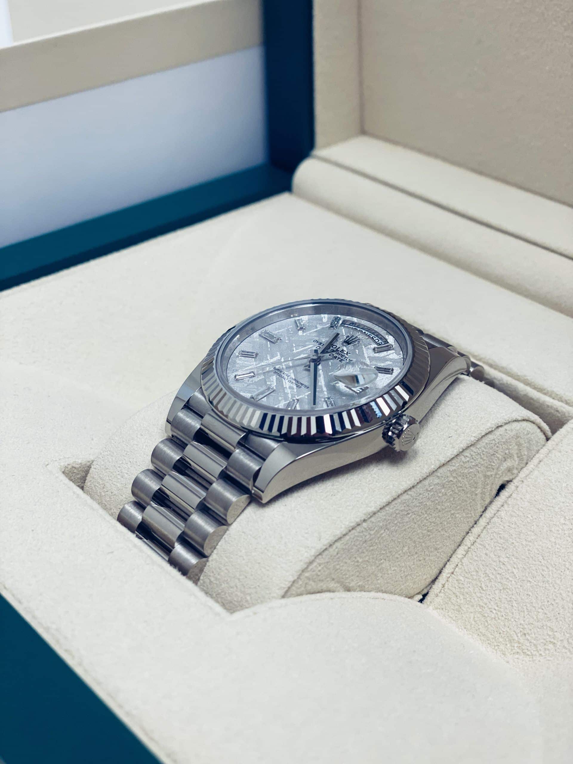 Rolex Day-Date 40 mm / Meteorite Dial / 228239-0055 / 2021 - Imagen 4