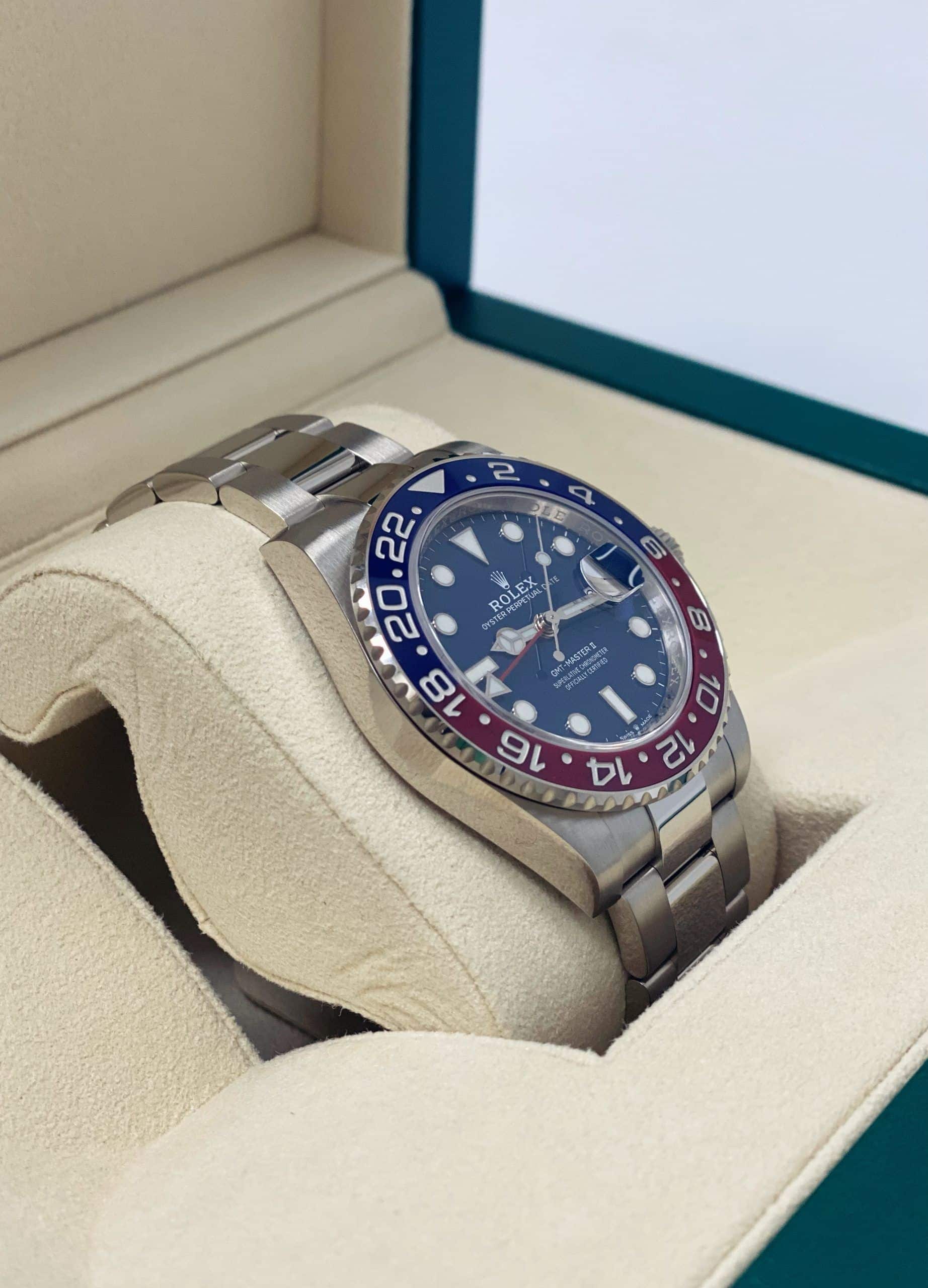 Rolex GMT Master II Pepsi / 126710BLRO / 2021 - Imagen 5