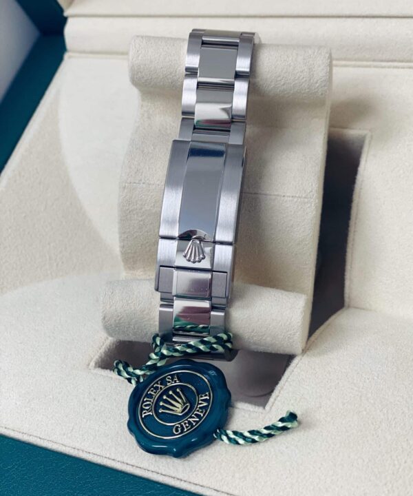 Rolex GMT Master II Pepsi / 126710BLRO / 2021 - Imagen 4