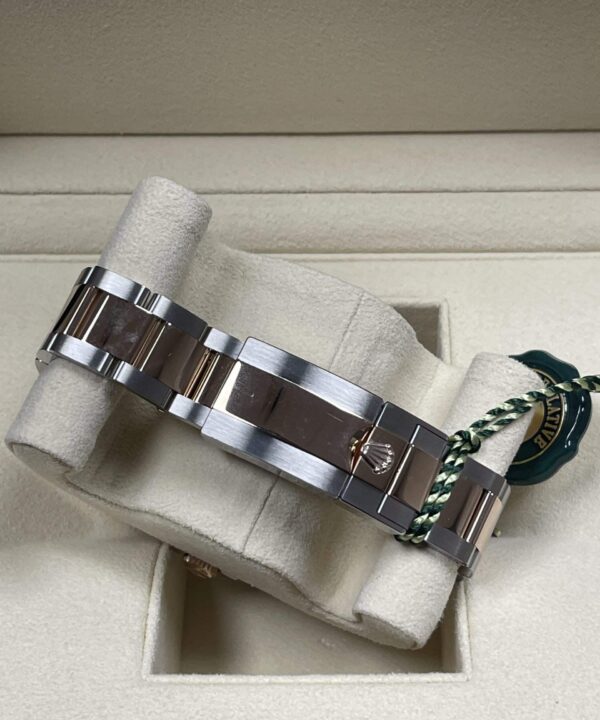 Rolex GMT Master II / 126711CHNR / Root Beer / 2021 - Imagen 3