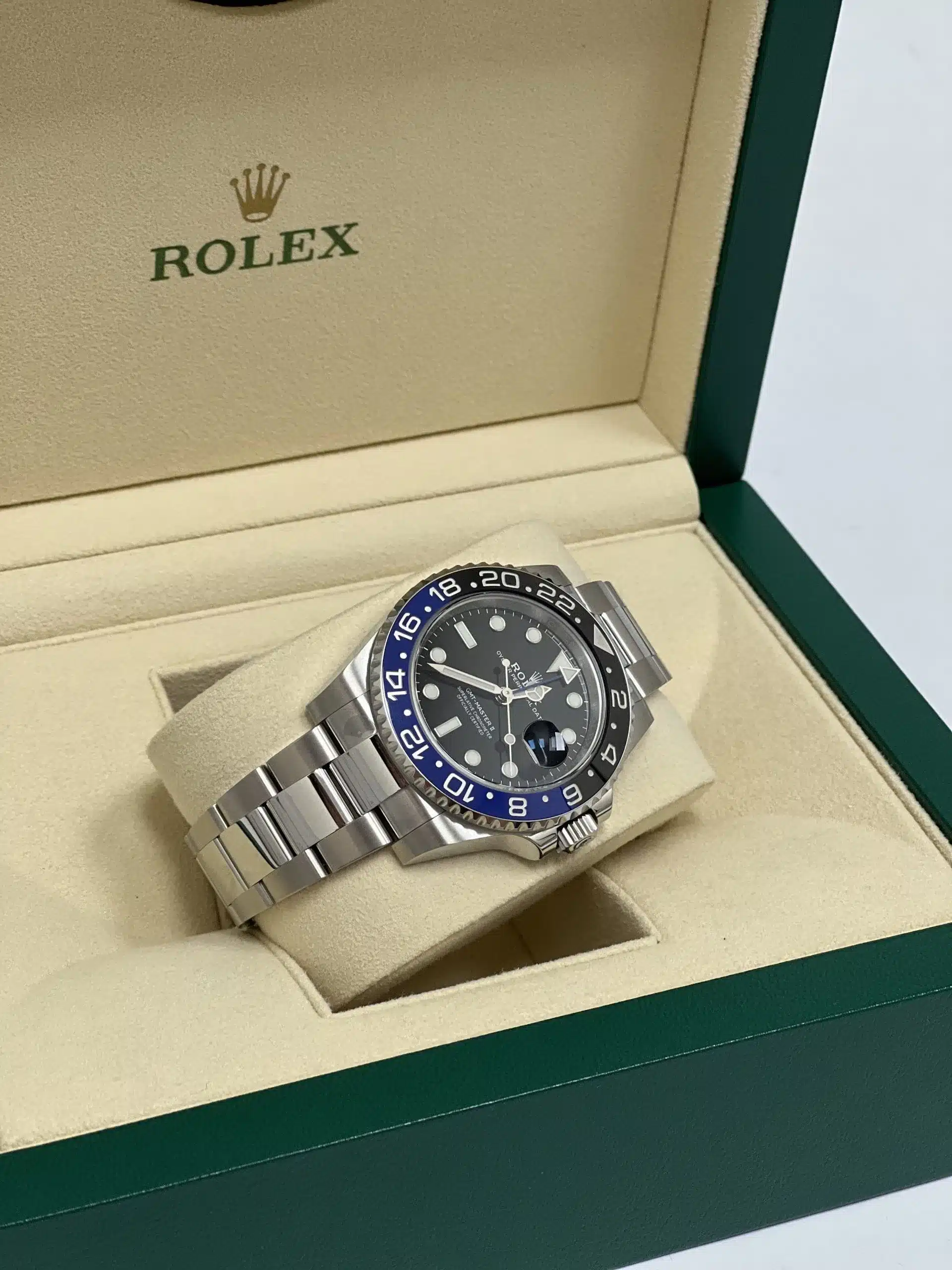 Rolex Gmt Master II Batman / 126710BLNR / 2022 - Imagen 3