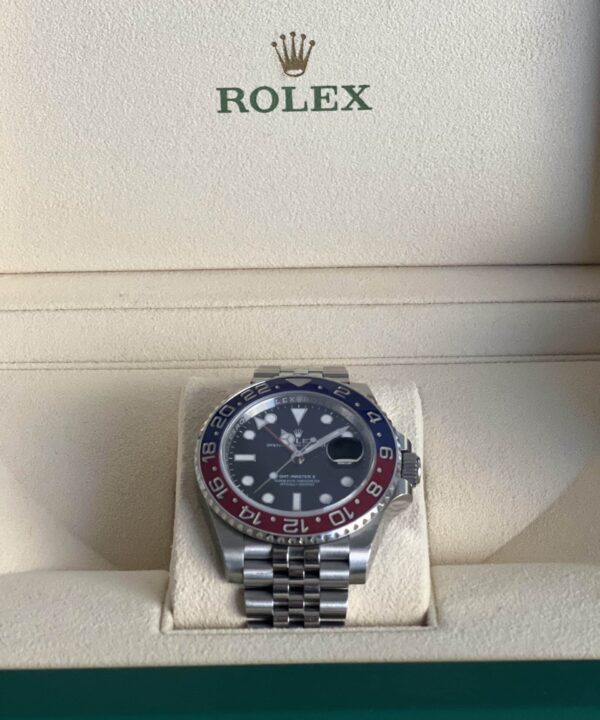 Rolex GMT master II pepsi / 126710BLRO / 2021 - Imagen 3