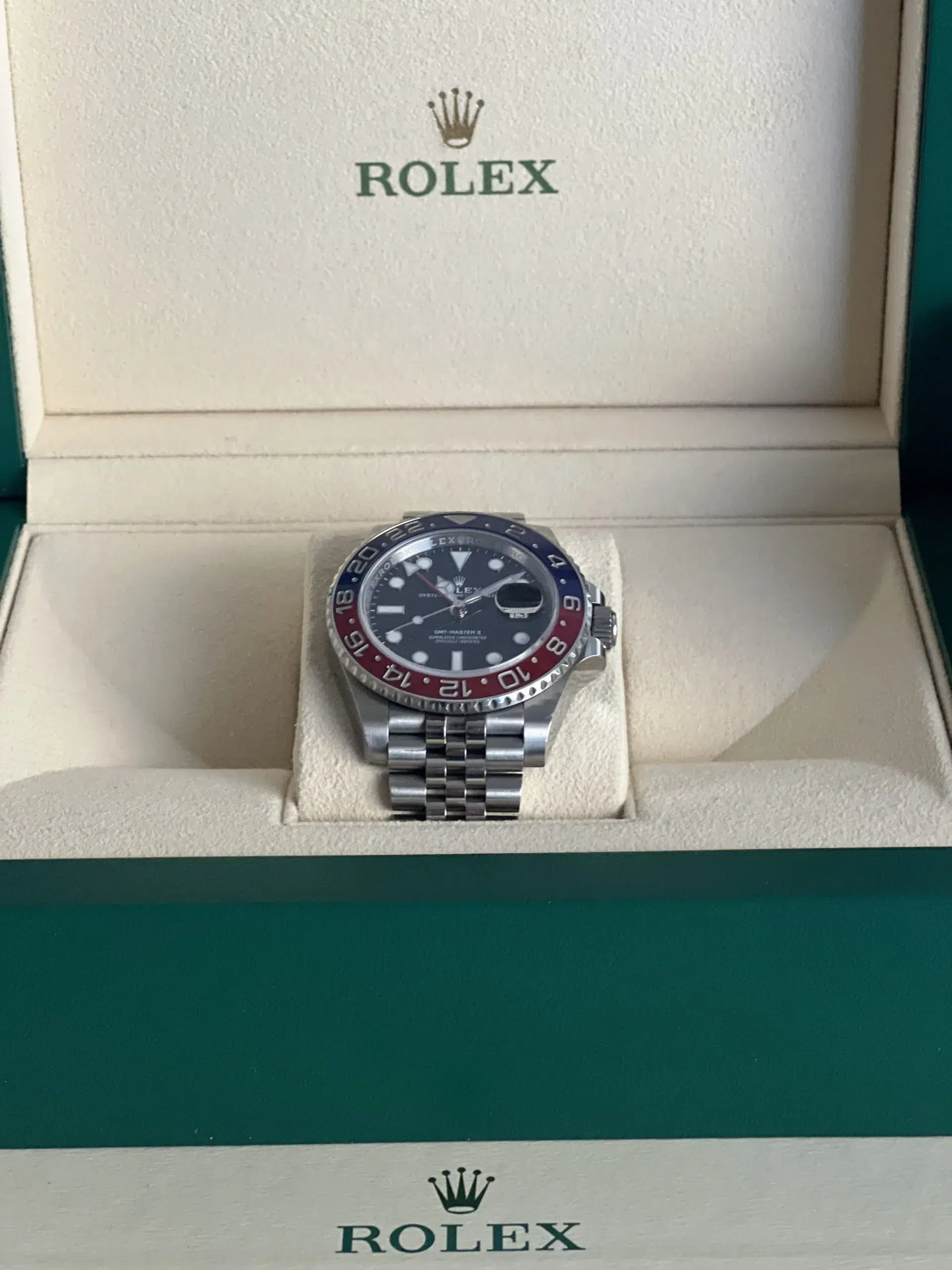 Rolex GMT master II pepsi / 126710BLRO / 2021 - Imagen 8