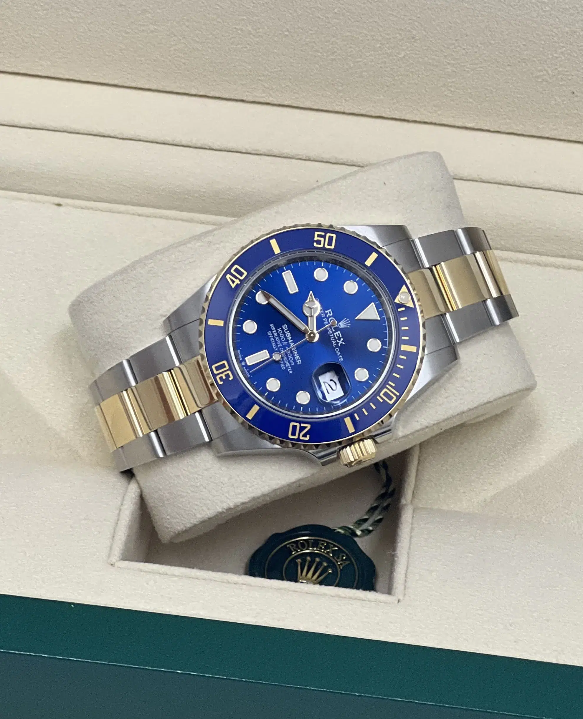 Rolex Submariner Date mixto 41mm / 126613LB / 2022