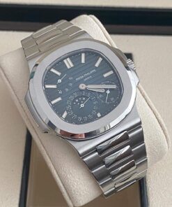 Patek Philippe Nautilus / 5712-1A / 2021