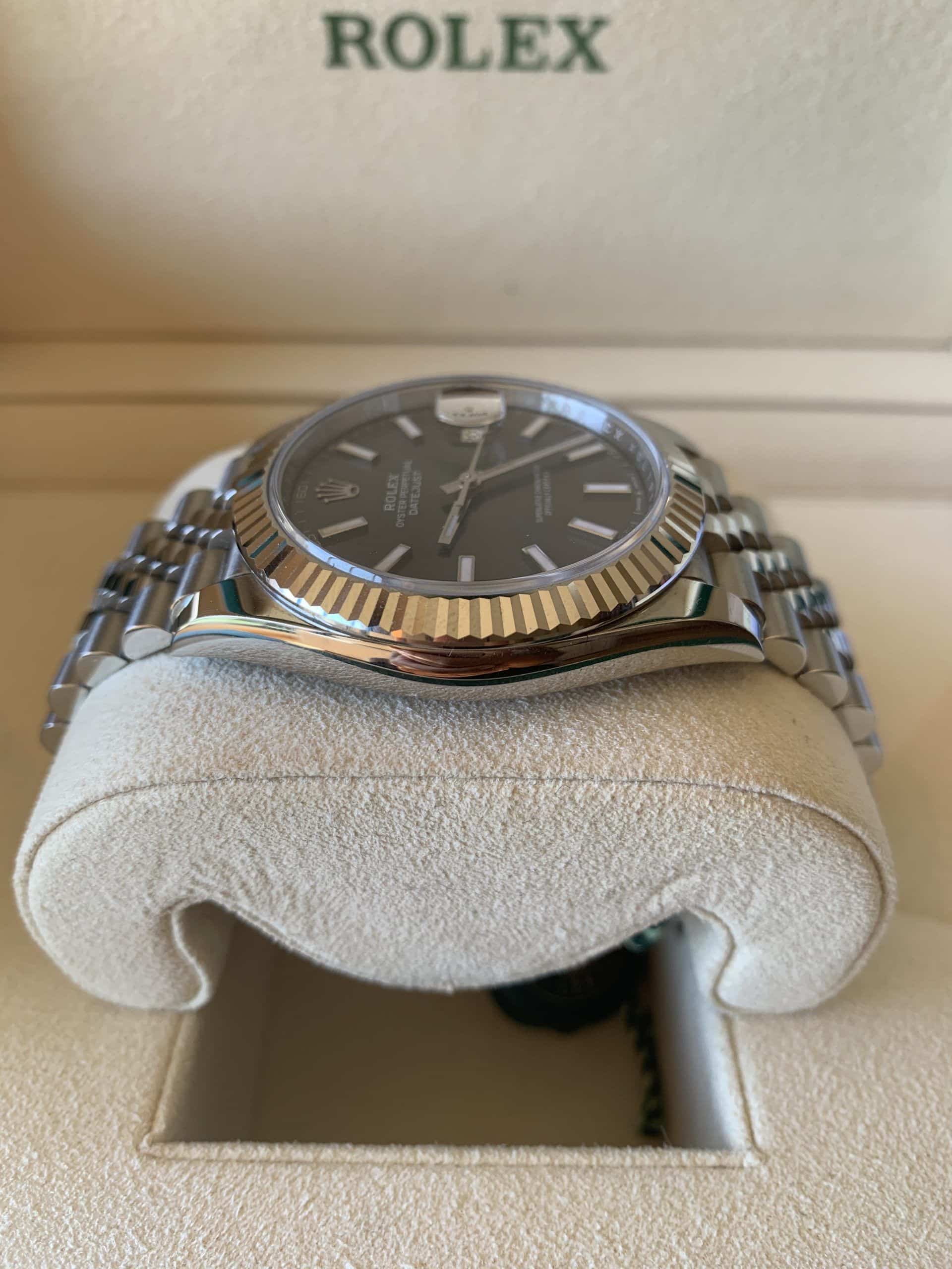 Rolex Datejust 41mm Rhodium Dial - bisel estriado / jubilee / 126334 / 2020 - Imagen 3