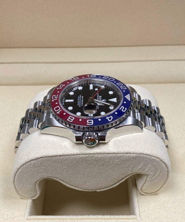 Rolex GMT master II Pepsi / 126710BLRO / 2020 - Imagen 3