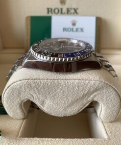 Alternative view of Rolex Gmt Master II Batman / 126710BLNR / 2020