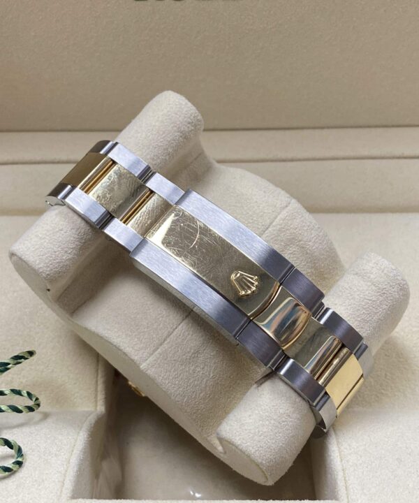 Rolex Sky Dweller / 326933 / 2021 - Imagen 4