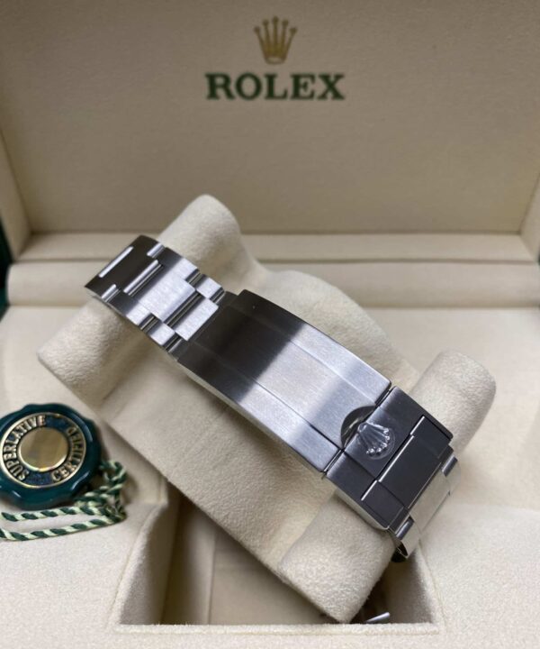 Rolex Submariner No Date 41mm / 124060 / 2020 - Imagen 3
