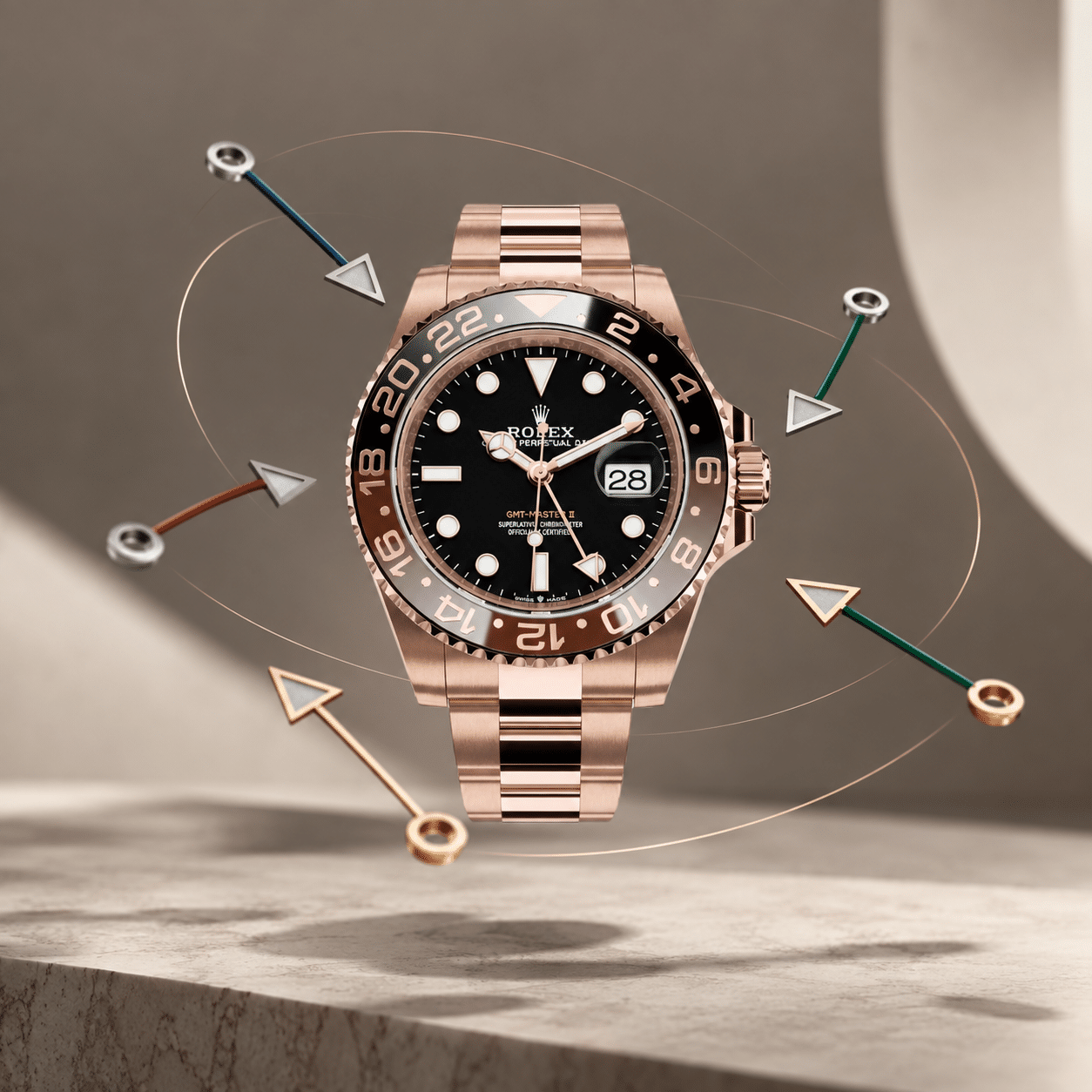Composición ilustrativa de un reloj GMT con bisel de 24 horas y agujas decorativas de punta triangular alrededor.