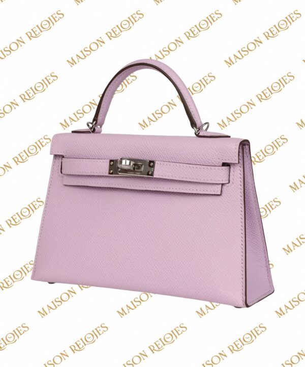 Hermès Mini Kelly 20 Sellier Guimauve en piel Epsom con herrajes de paladio PHW — vista tres cuartos derecha
