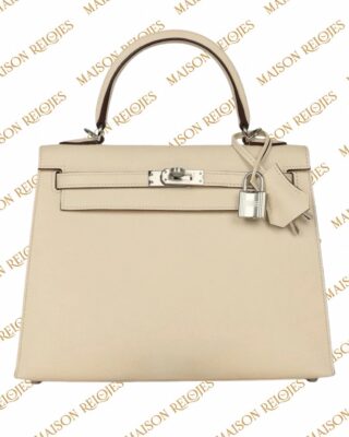 Hermès Kelly 28 Sellier Nata en piel Epsom con herrajes de paladio PHW — vista frontal