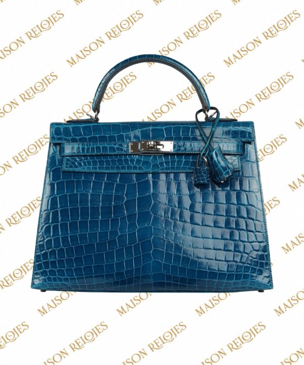 Hermès Kelly 32 Sellier Bleu Izmir en cocodrilo Niloticus brillante con herrajes de paladio PHW Pre-Owned — vista frontal