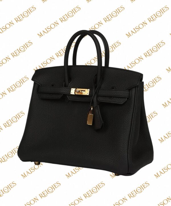 Hermès Birkin 25 Black en piel Togo con herrajes Dorados (GHW): vista en tres cuartos derecha