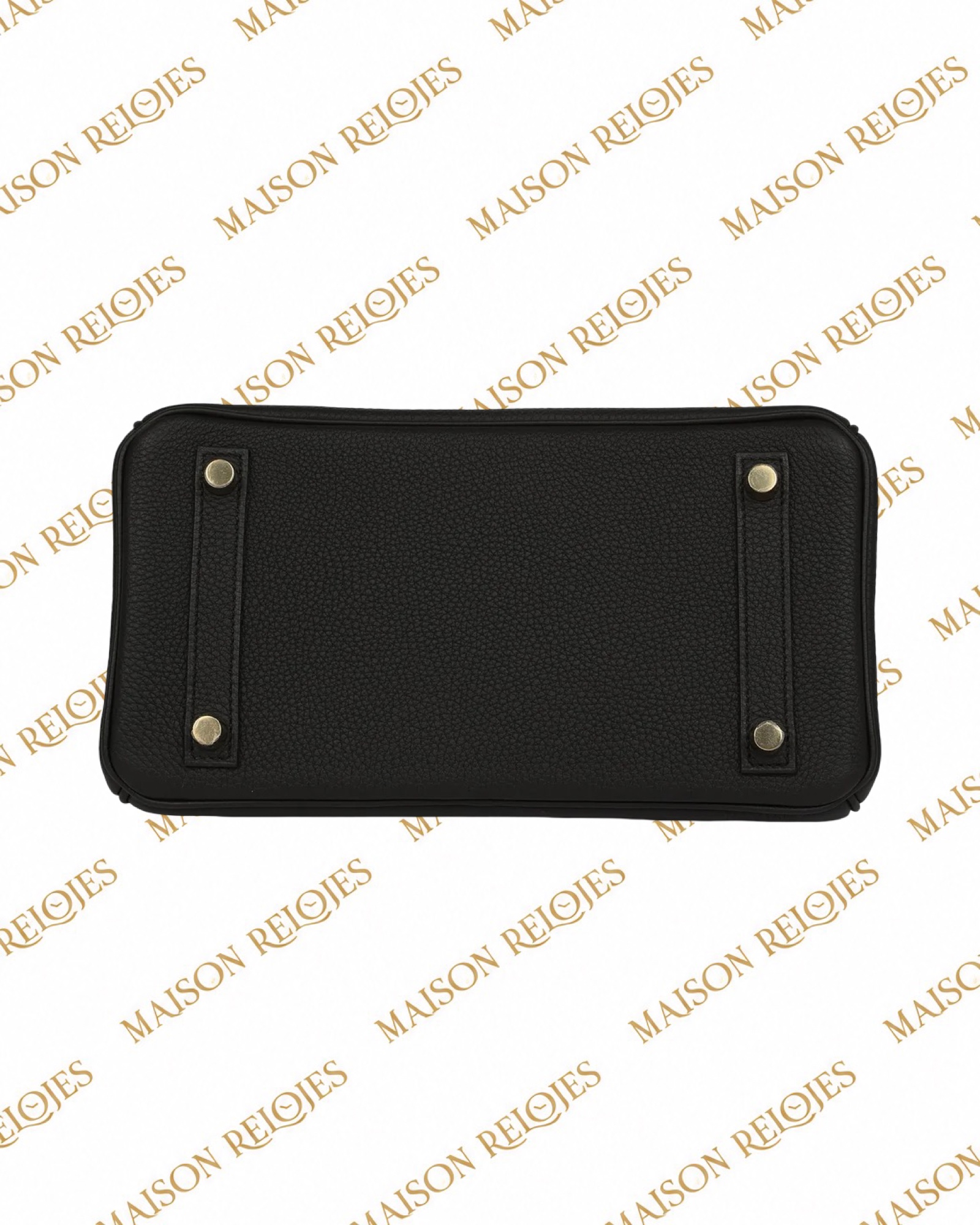 Hermès Birkin 25 Black en piel Togo con herrajes Dorados (GHW): base con cuatro apoyos metálicos