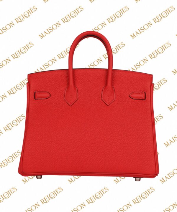 Hermès Birkin 25 Rouge Pivoine en piel Togo con herrajes Palladium: vista trasera