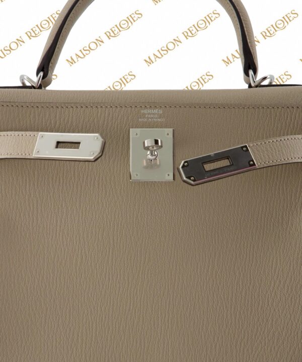 Hermès Kelly 28 / Gris Tourterelle / Chèvre Mysore / PHW / Special Order - Imagen 8