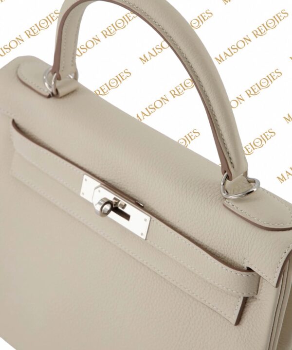 Hermès Kelly 28 Retourné / Craie / Togo / PHW - Imagen 5